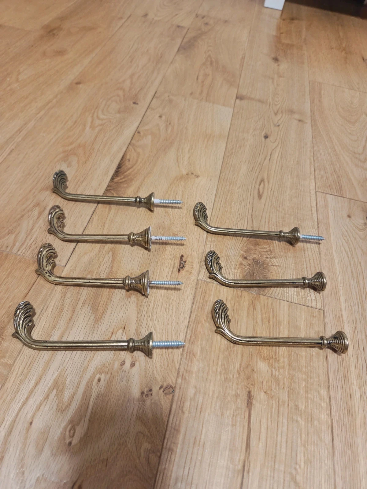 Attaches rideaux murales doré